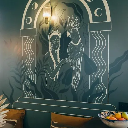 Papagayo, Halles Et Cote Des Basques